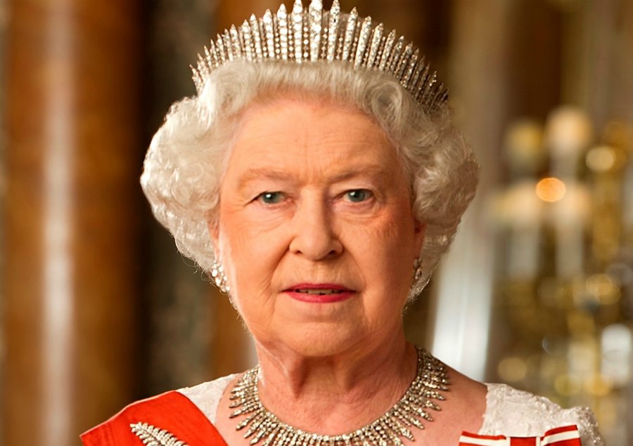 Barbados Announces Plan to Remove Britain's Queen Elizabeth II as Head ...